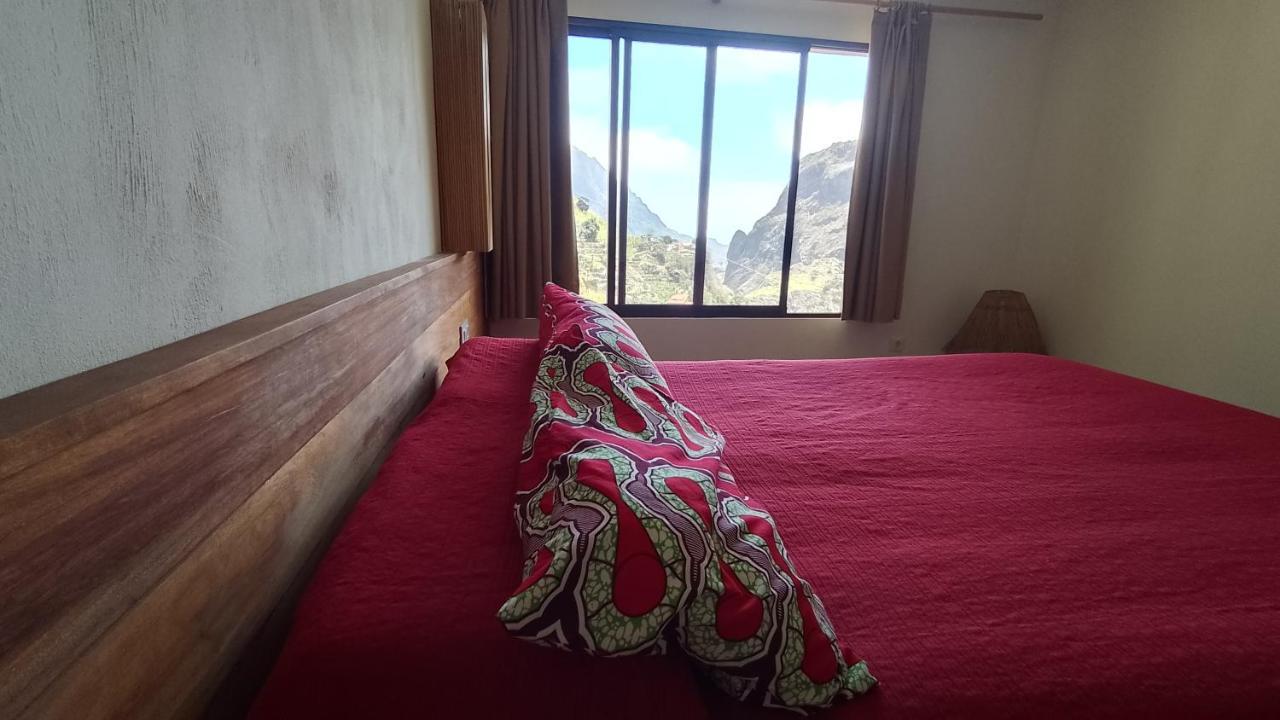 Bed and Breakfast Casa Cavoquinho Paul Екстер'єр фото
